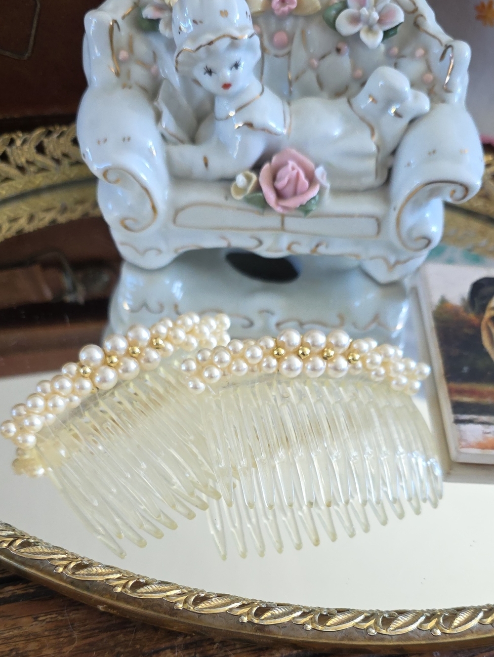 Vintage Ivory Pearl and Gold Beaded Hair Comb Set